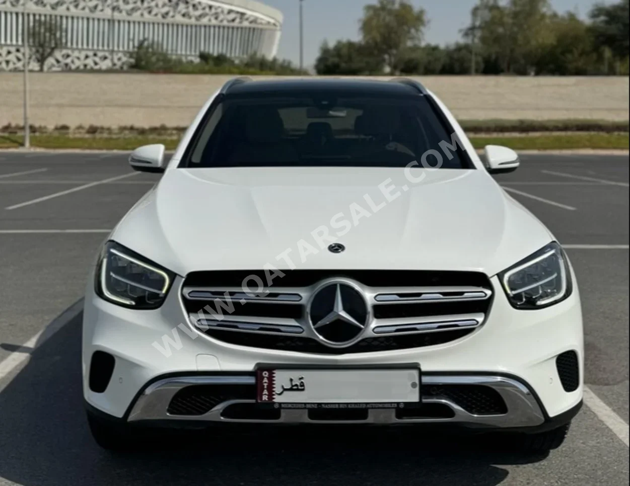 Mercedes-Benz  GLC  200  2020  Automatic  61,000 Km  4 Cylinder  Four Wheel Drive (4WD)  SUV  White