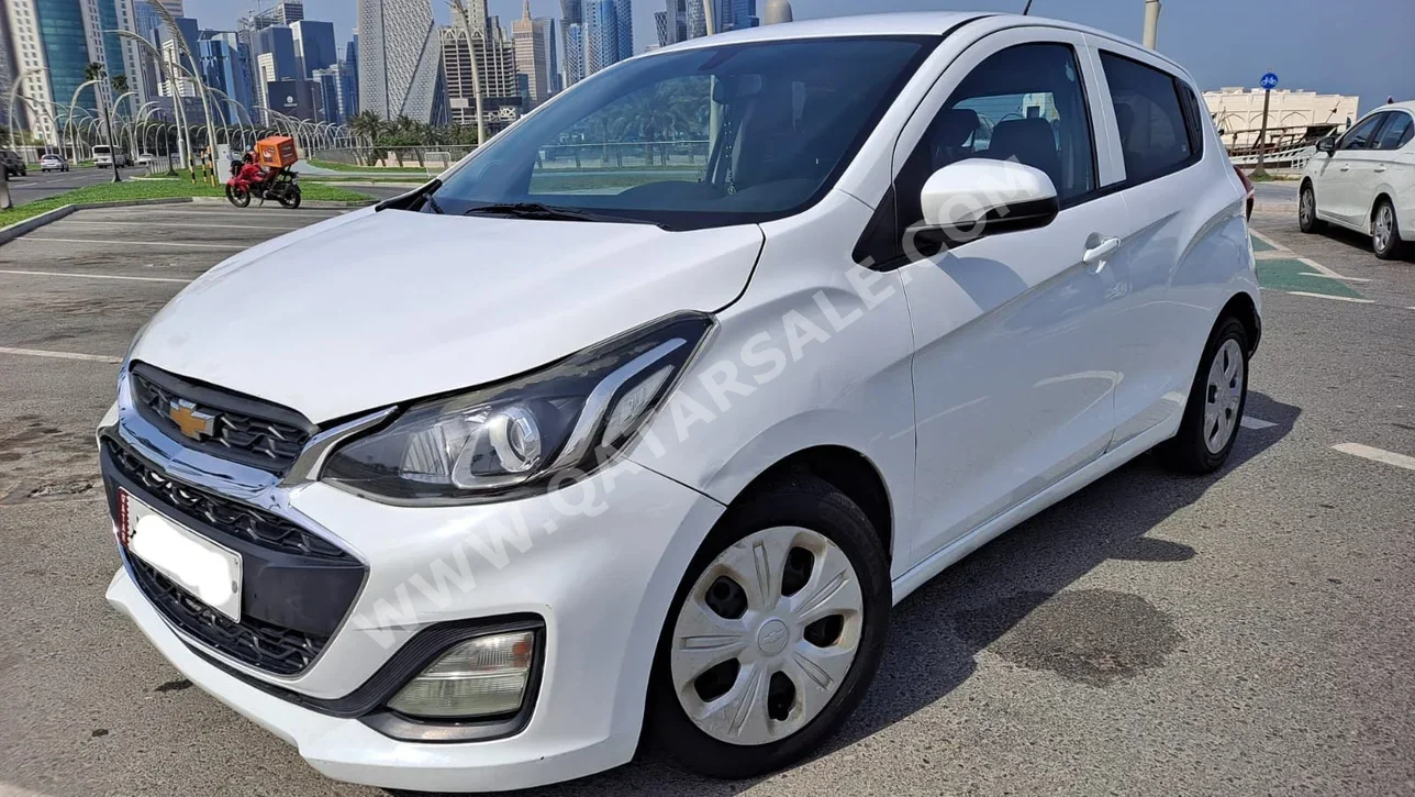 Chevrolet  Spark  2019  Automatic  325,000 Km  4 Cylinder  Coupe / Sport  White