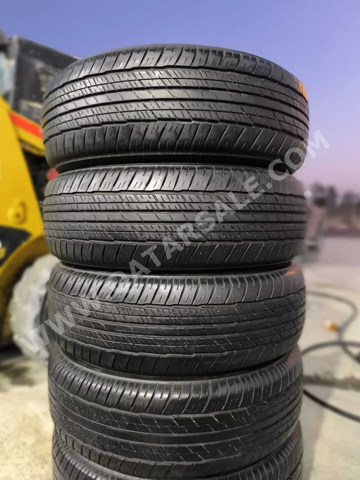 العجلات والجنوط (الرنقات) دنلوب صنع في اليابان \  4 مواسم  210 ميليمتر  18"