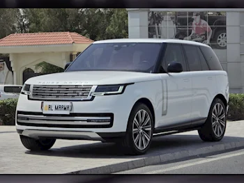Land Rover  Range Rover  Vogue  Autobiography  2022  Automatic  39,000 Km  8 Cylinder  Four Wheel Drive (4WD)  SUV  White  With Warranty