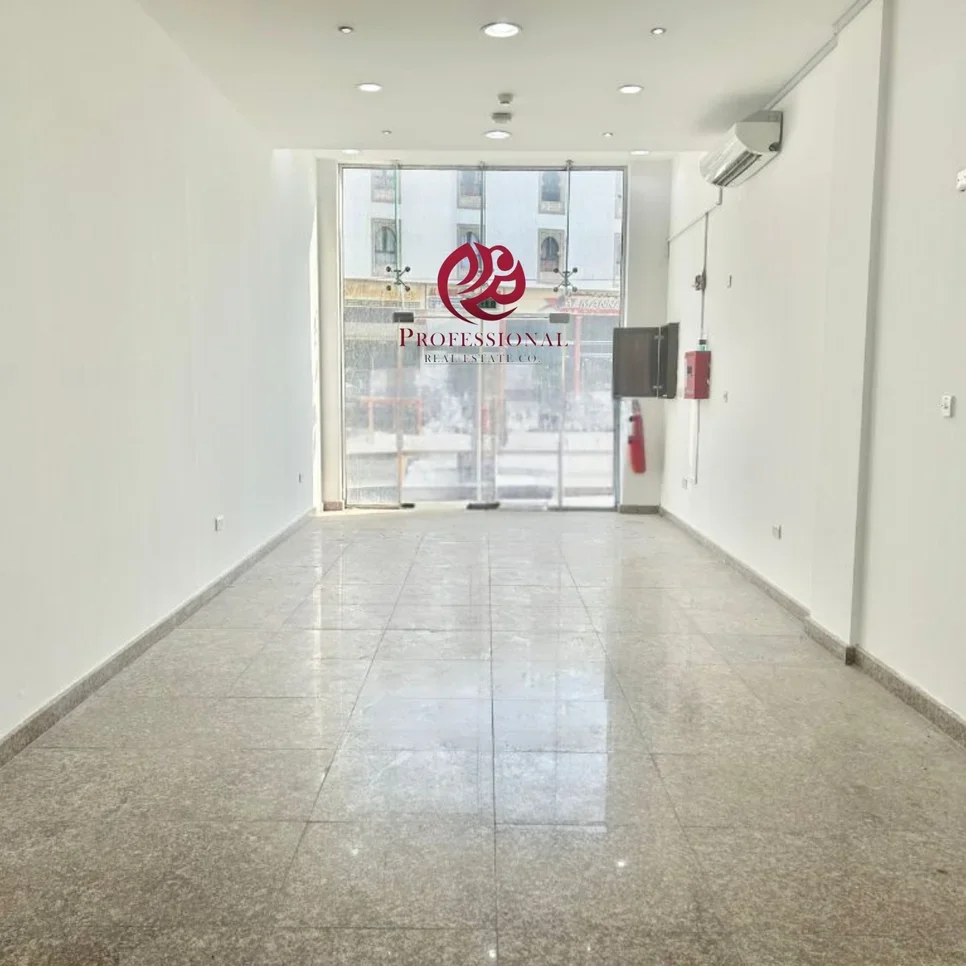 Commercial Shops - Not Furnished  - Al Rayyan  - Al Gharrafa