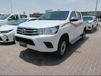 Toyota  Hilux  2020  Automatic  112,000 Km  4 Cylinder  Four Wheel Drive (4WD)  Pick Up  White