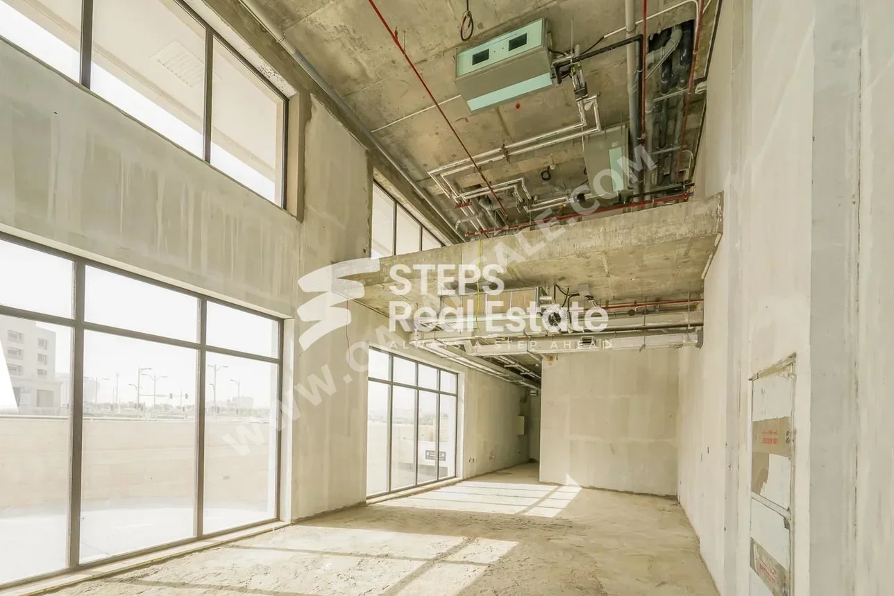 Commercial Shops - Not Furnished  - Lusail  - Fox Hills