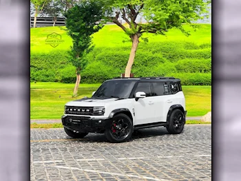 Jetour  T2  Luxury  2025  Automatic  9,600 Km  4 Cylinder  Four Wheel Drive (4WD)  SUV  White  With Warranty