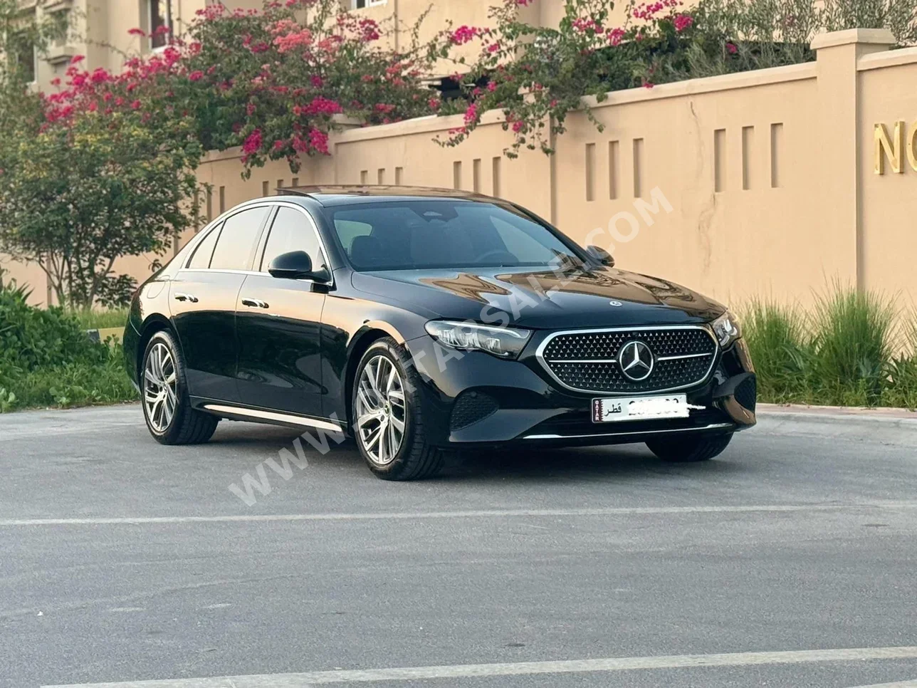 Mercedes-Benz  E-Class  200  2024  Automatic  9,000 Km  4 Cylinder  Rear Wheel Drive (RWD)  Sedan  Black  With Warranty