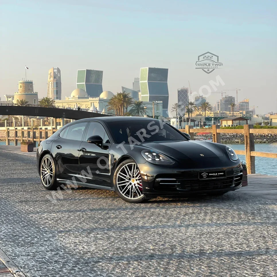 Porsche  Panamera  4  2018  Automatic  62,450 Km  6 Cylinder  Rear Wheel Drive (RWD)  Sedan  Black