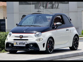 Fiat  595  Abarth  2019  Automatic  24,000 Km  4 Cylinder  Front Wheel Drive (FWD)  Convertible  White