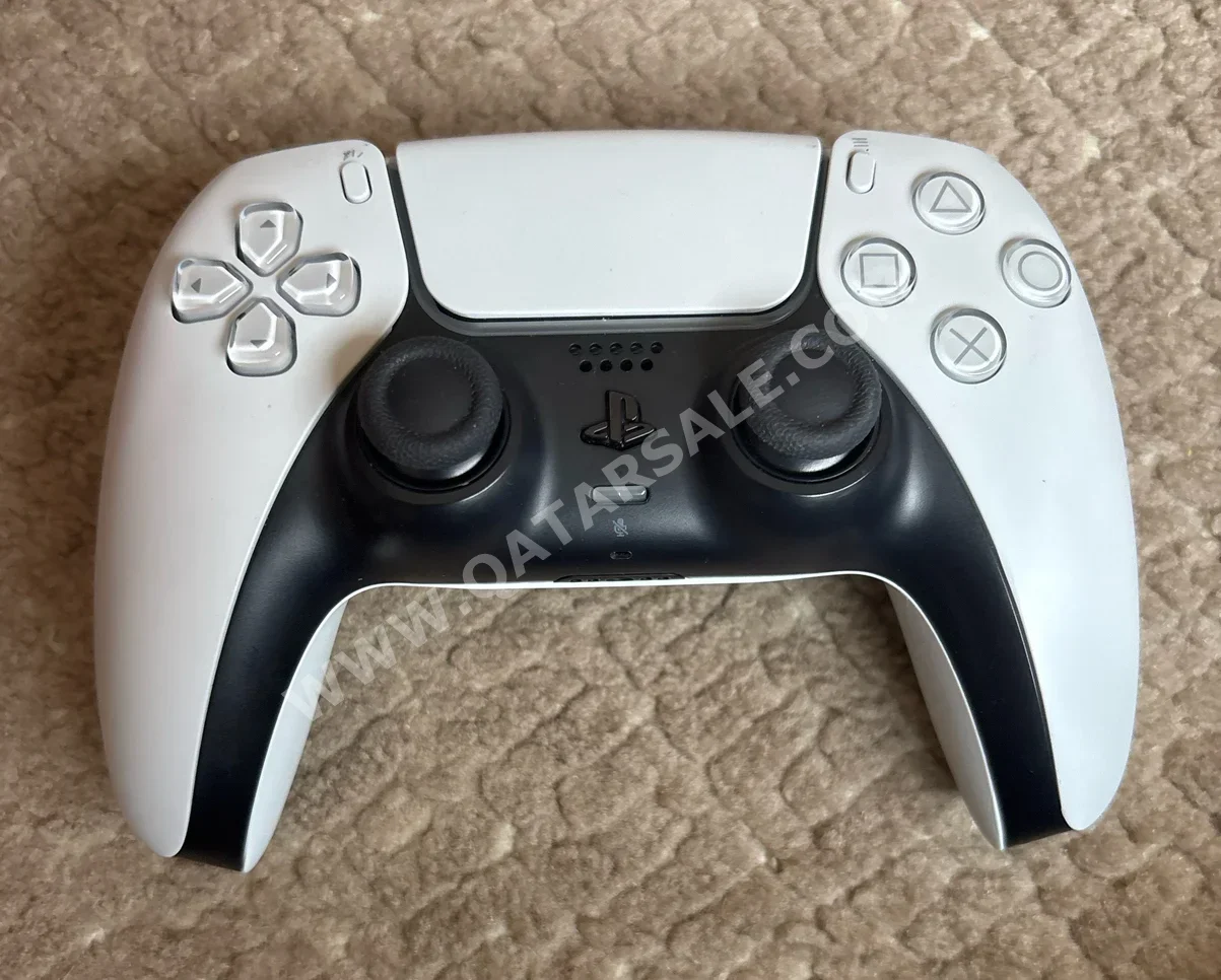 Console Accessories Controller  - Sony  - PlayStation 5  - White