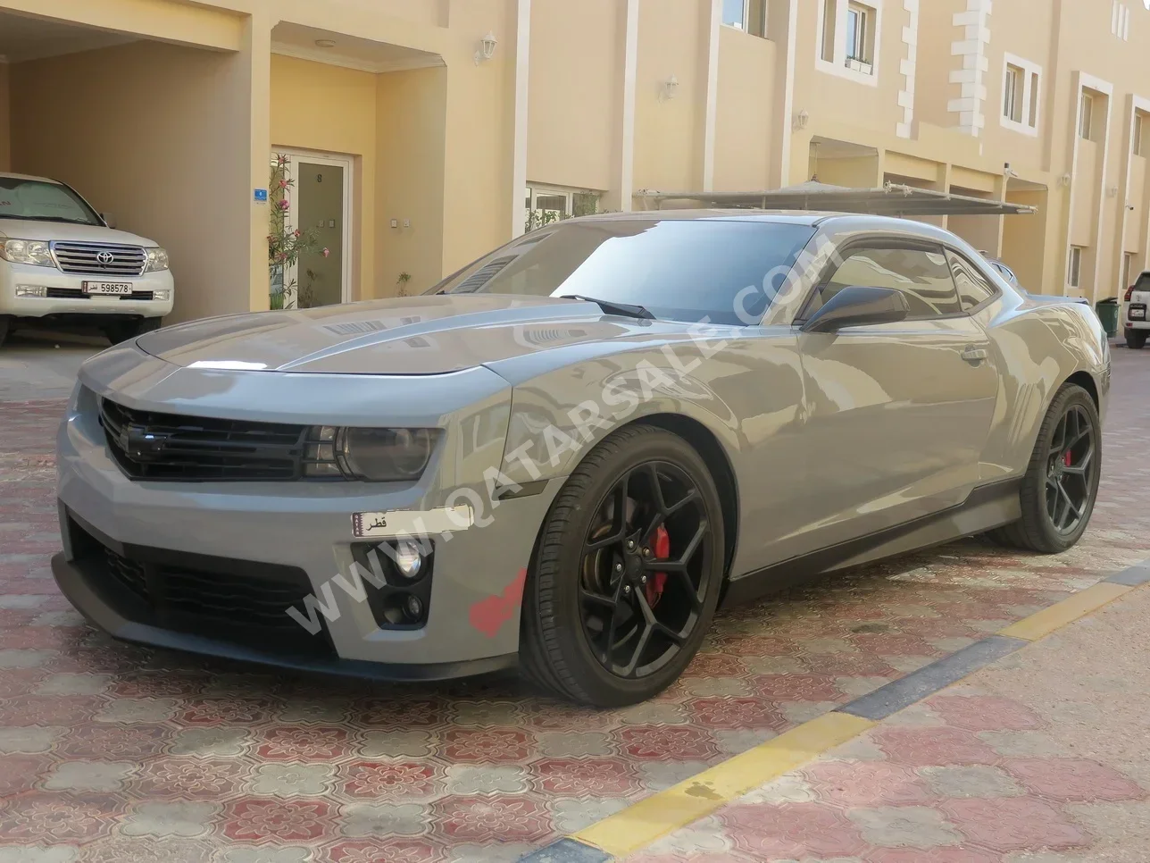 Chevrolet  Camaro  2011  Automatic  180,000 Km  8 Cylinder  Rear Wheel Drive (RWD)  Coupe / Sport  Gray