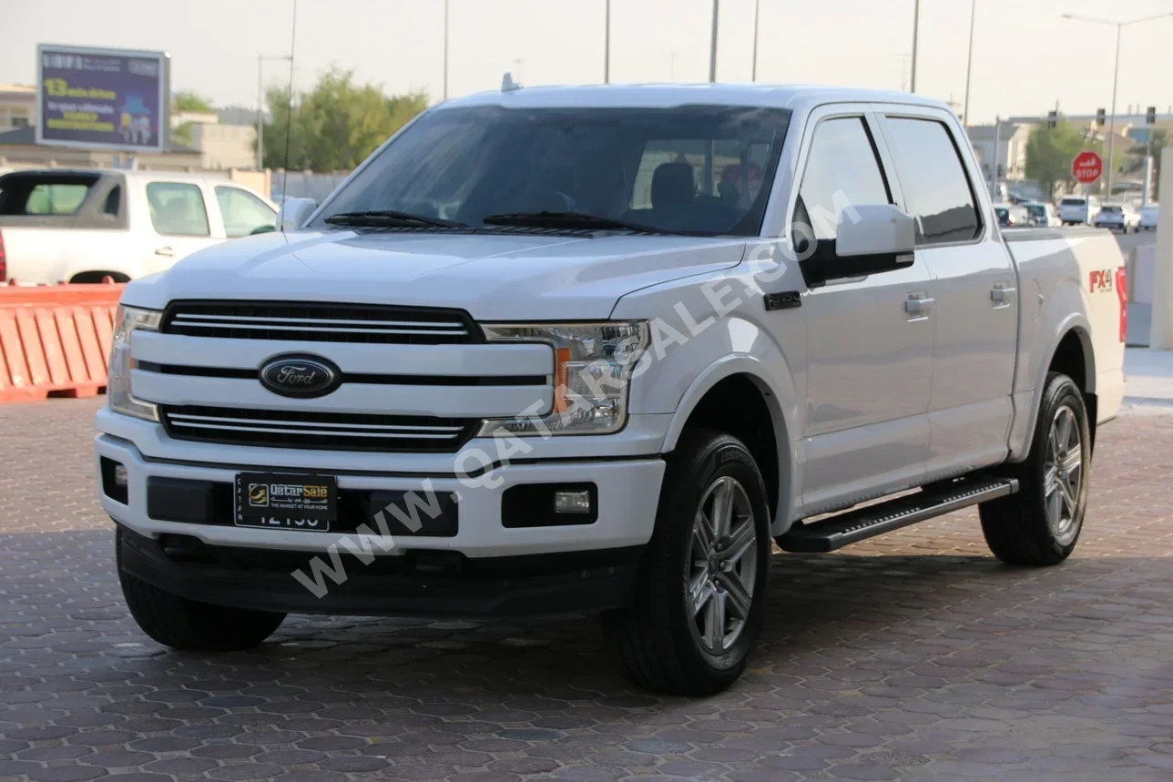 Ford  F  150  2018  Automatic  261,000 Km  8 Cylinder  Four Wheel Drive (4WD)  Pick Up  White