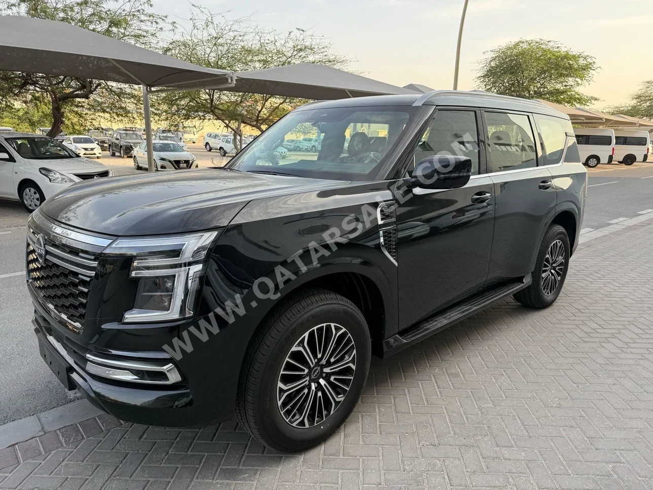 Nissan  Patrol  Platinum  2025  Automatic  0 Km  6 Cylinder  Four Wheel Drive (4WD)  SUV  Black  With Warranty