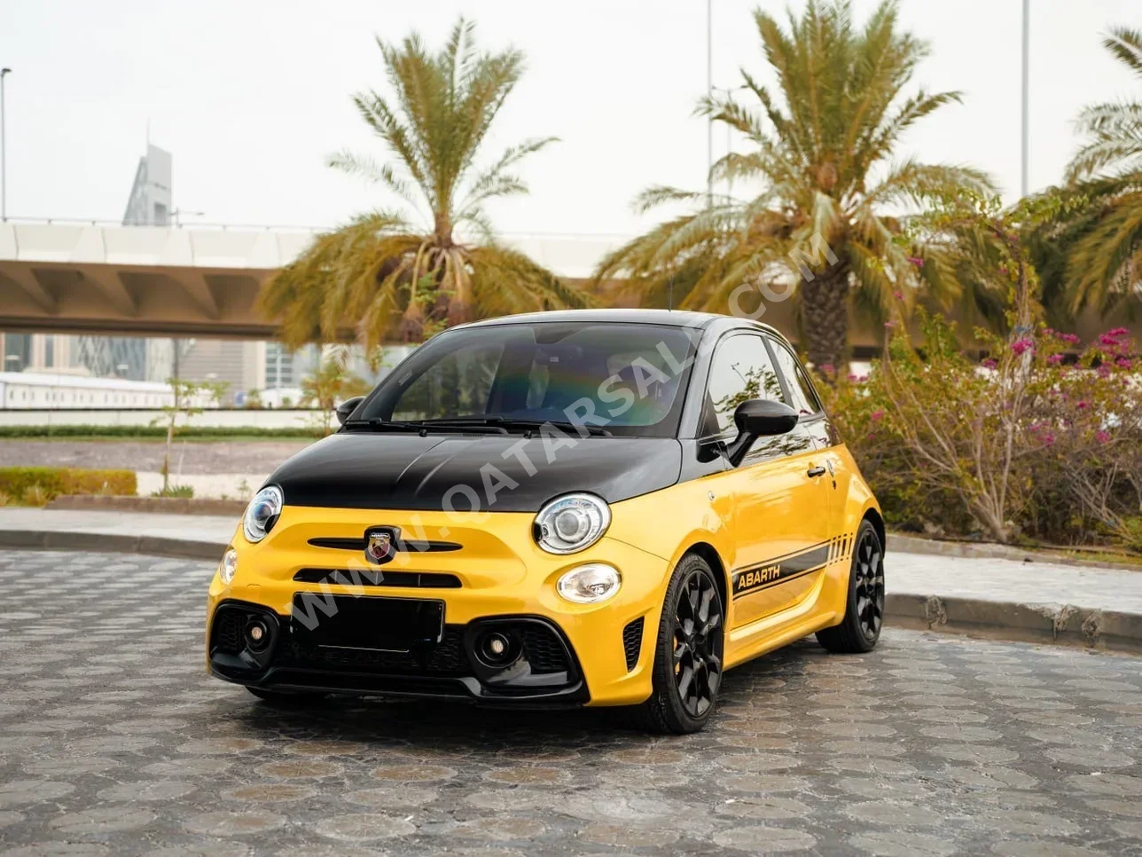 Fiat  595  Abarth Competizione  2020  Automatic  33,000 Km  4 Cylinder  Front Wheel Drive (FWD)  Hatchback  Yellow