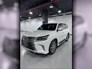 Lexus  LX  570  2016  Automatic  188,000 Km  8 Cylinder  Four Wheel Drive (4WD)  SUV  White