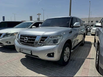 Nissan  Patrol  SE  2016  Automatic  350,000 Km  8 Cylinder  Four Wheel Drive (4WD)  SUV  Silver