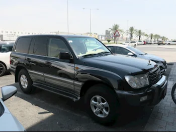 Toyota  Land Cruiser  VXR  2004  Automatic  601,000 Km  8 Cylinder  Four Wheel Drive (4WD)  SUV  Black