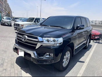 Toyota  Land Cruiser  GXR  2019  Automatic  230,000 Km  8 Cylinder  Four Wheel Drive (4WD)  SUV  Black