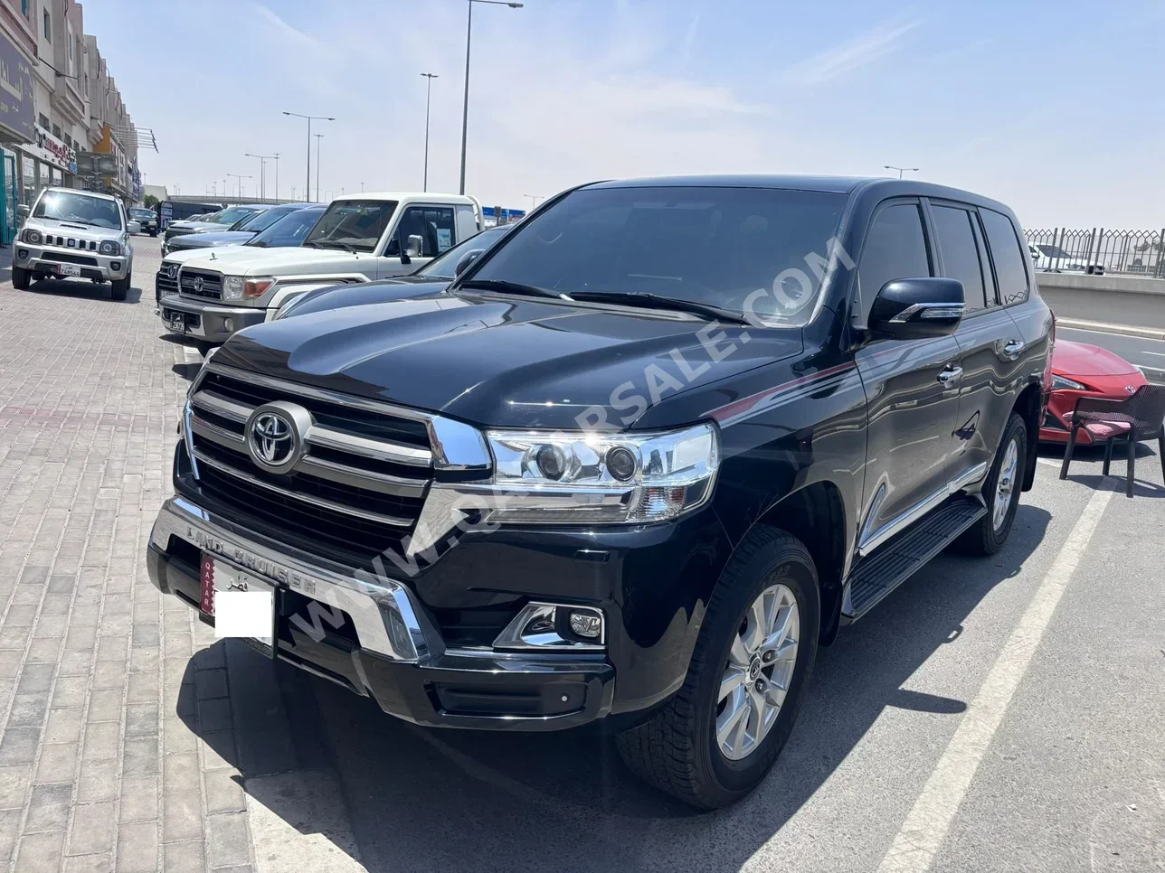 Toyota  Land Cruiser  GXR  2019  Automatic  230,000 Km  8 Cylinder  Four Wheel Drive (4WD)  SUV  Black