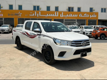 Toyota  Hilux  2020  Manual  127,000 Km  4 Cylinder  Rear Wheel Drive (RWD)  Pick Up  White