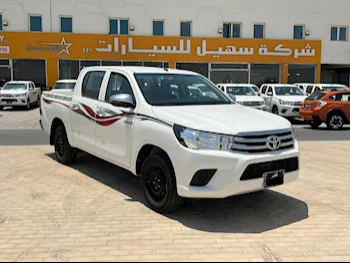 Toyota  Hilux  2020  Manual  127,000 Km  4 Cylinder  Four Wheel Drive (4WD)  Pick Up  White