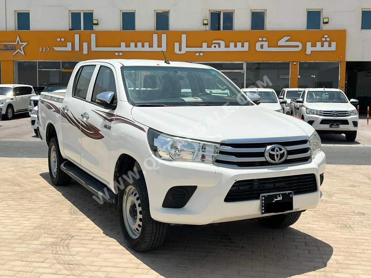 Toyota  Hilux  2018  Automatic  128,000 Km  4 Cylinder  Four Wheel Drive (4WD)  Pick Up  White
