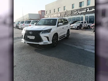 Lexus  LX  570 S Black Edition  2021  Automatic  252,000 Km  8 Cylinder  Four Wheel Drive (4WD)  SUV  White