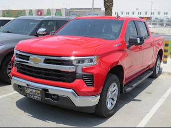 Chevrolet  Silverado  LT  2022  Automatic  120,000 Km  8 Cylinder  Four Wheel Drive (4WD)  Pick Up  Red