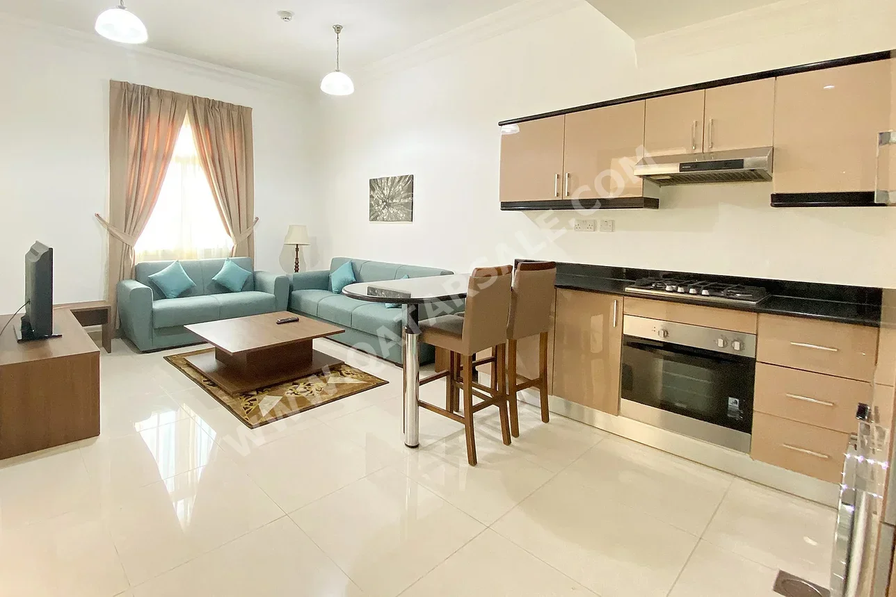 1 غرف نوم  شقة  للايجار  في الدوحة -  فريج عبد العزيز  مفروشة بالكامل