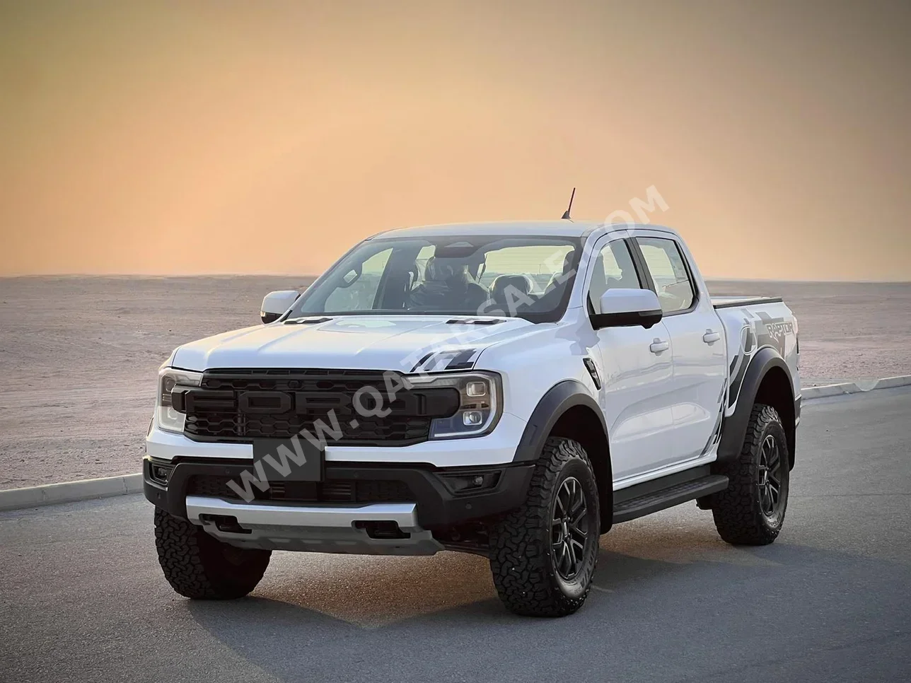 Ford  Ranger  Raptor  2025  Automatic  0 Km  6 Cylinder  Four Wheel Drive (4WD)  Pick Up  White  With Warranty