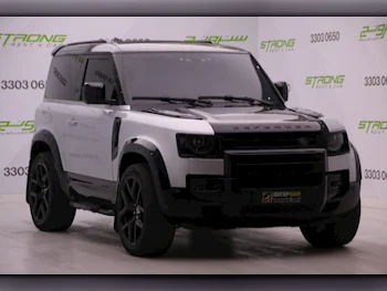 Land Rover  Defender  90 First Edition  2021  Automatic  75,000 Km  6 Cylinder  Four Wheel Drive (4WD)  SUV  Silver