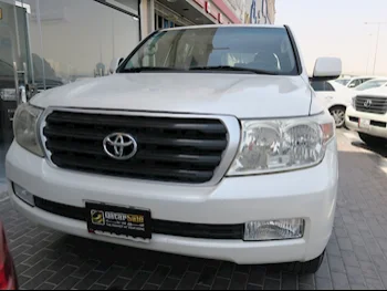 Toyota  Land Cruiser  GX  2011  Automatic  350,000 Km  6 Cylinder  Four Wheel Drive (4WD)  SUV  White