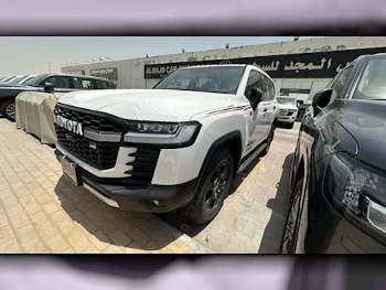 تويوتا  لاند كروزر  جي ار سبورت توين تيربو  2024  اوتوماتيك  0 كم  6 سلندر  دفع رباعي  اس يو في  أبيض  تحت الضمان