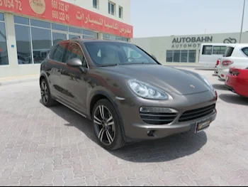 Porsche  Cayenne  S  2011  Automatic  94,000 Km  8 Cylinder  Four Wheel Drive (4WD)  SUV  Brown