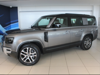 Land Rover  Defender  130  2023  Automatic  38,991 Km  6 Cylinder  Four Wheel Drive (4WD)  SUV  Gray  With Warranty