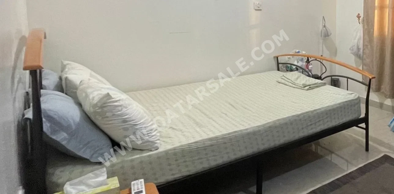 Beds - Queen  - Brown  - Mattress Included
