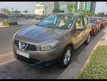 Nissan  Qashqai  SE  2011  Automatic  100,035 Km  4 Cylinder  All Wheel Drive (AWD)  SUV  Brown