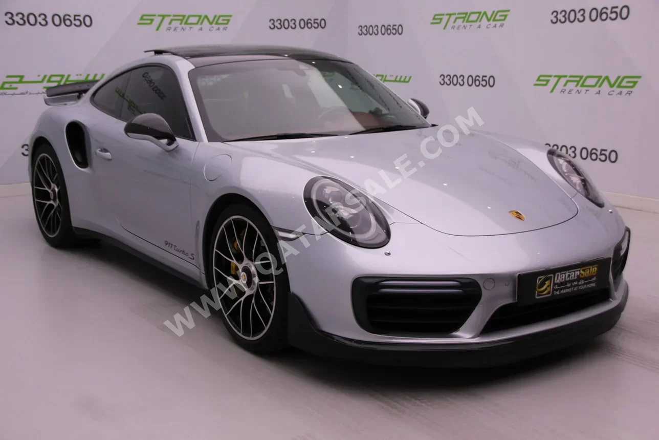 بورش  911  توربو اس  2017  اوتوماتيك  70,000 كم  6 سلندر  دفع خلفي  كوبيه \ سبورت  فضي  تحت الضمان