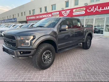 Ford  Raptor  2020  Automatic  135,000 Km  8 Cylinder  Four Wheel Drive (4WD)  Pick Up  Black