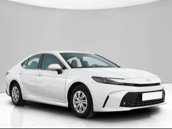 Toyota  Camry  2025  Automatic  0 Km  4 Cylinder  Front Wheel Drive (FWD)  Sedan  Beige  With Warranty