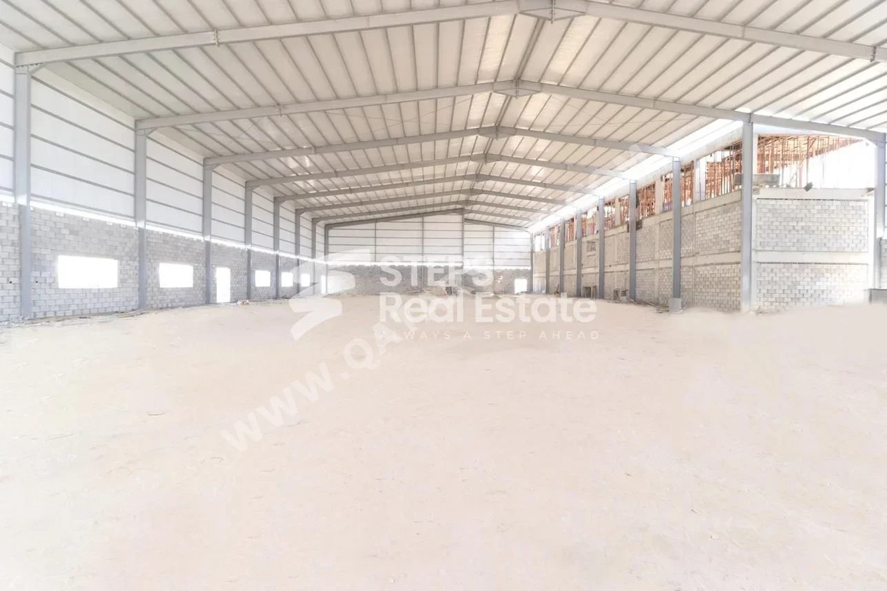Warehouses & Stores - Al Wakrah  - Barkit Al Awamer  -Area Size: 5000 Square Meter
