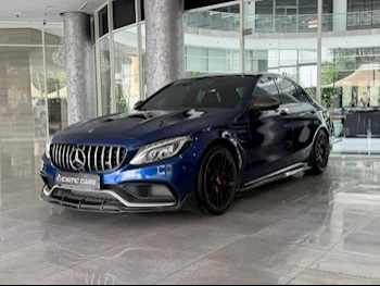 Mercedes-Benz  C-Class  63 AMG S  2018  Automatic  105,000 Km  8 Cylinder  Rear Wheel Drive (RWD)  Convertible  Blue