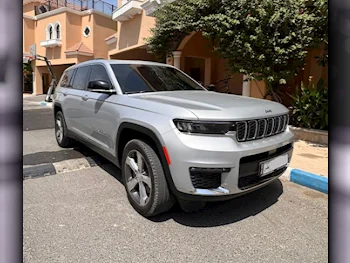Jeep  Grand Cherokee  Limited Edition  2022  Automatic  36,500 Km  6 Cylinder  Four Wheel Drive (4WD)  SUV  Silver  With Warranty