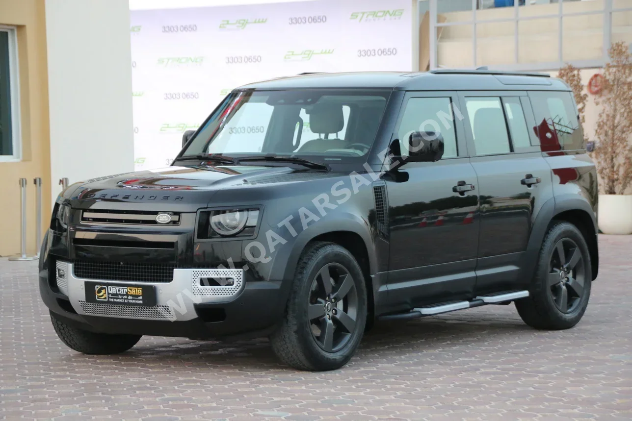 Land Rover  Defender  110 HSE  2022  Automatic  106,000 Km  6 Cylinder  Four Wheel Drive (4WD)  SUV  Black