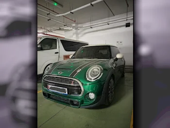 Mini  Cooper  S 60 Years  2020  Automatic  73,000 Km  4 Cylinder  Front Wheel Drive (FWD)  Hatchback  Green