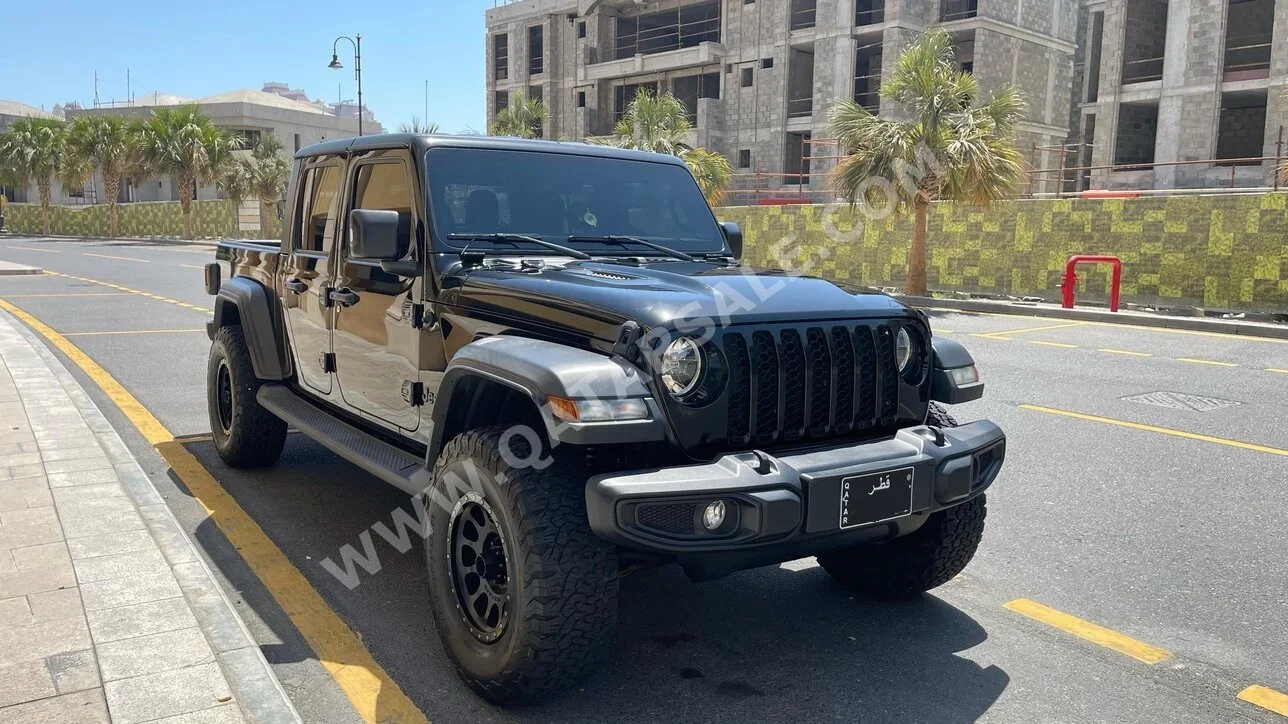 Jeep  Gladiator  Sport  2021  Automatic  57,000 Km  6 Cylinder  Four Wheel Drive (4WD)  Pick Up  Black