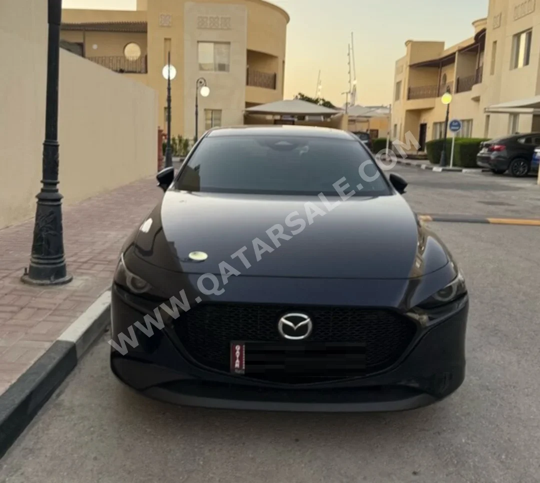 مازدا  مازدا 3  سكاي اكتف جي  2024  تبترونك  22,000 كم  4 سلندر  دفع كلي مستمر  هاتشباك  أزرق غامق  تحت الضمان