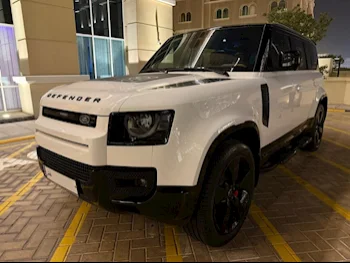 Land Rover  Defender  110 HSE  2023  Automatic  20,000 Km  6 Cylinder  Four Wheel Drive (4WD)  SUV  White  With Warranty