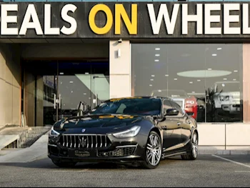 Maserati  Ghibli  2018  Automatic  28,000 Km  6 Cylinder  Rear Wheel Drive (RWD)  Sedan  Black