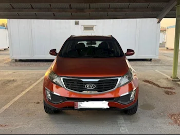Kia  Sportage  2.0 EX  2011  Automatic  236,000 Km  4 Cylinder  All Wheel Drive (AWD)  SUV  Orange