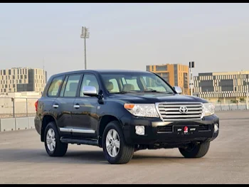 Toyota  Land Cruiser  VXR  2012  Automatic  392,000 Km  8 Cylinder  Four Wheel Drive (4WD)  SUV  Black