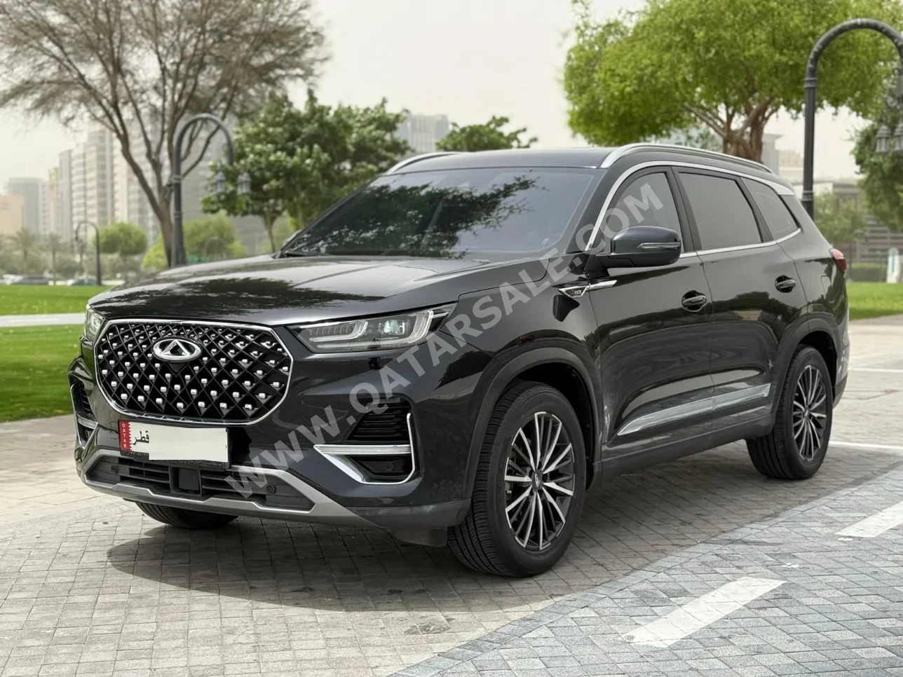 Chery  Tiggo  8 pro  2022  Automatic  99,000 Km  4 Cylinder  Front Wheel Drive (FWD)  SUV  Black  With Warranty